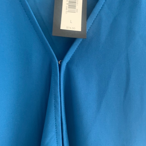 Large Banana Republic wrap blouse - Picture 4 of 11